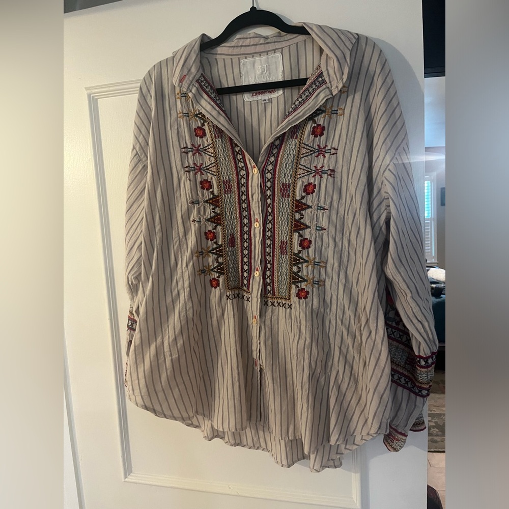 Johnny Was Cream and Gray Embellished Blouse with Mandarin Collar